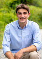 Andrew R